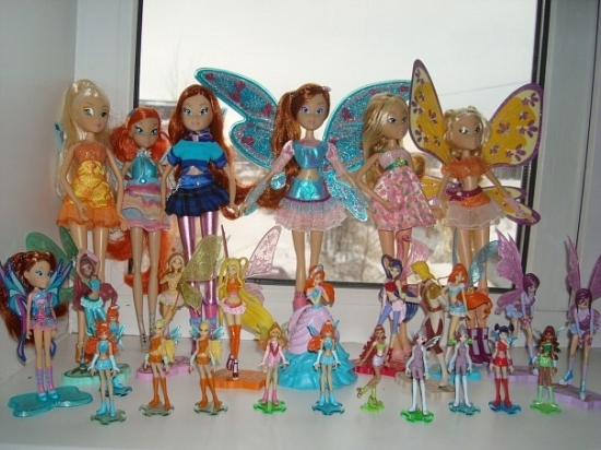 Фигурки,статуэтки,куклы и разные вещички(книги,журналы) с Winx - Страница 2 X_2a610e02