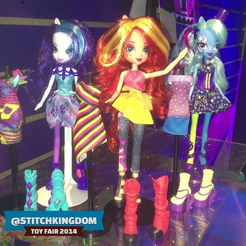 Новые куклы и фигурки Дружба это Чудо и Девушки Эквестрии