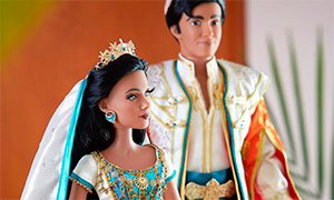 Детальные фото новых лимитированных кукол Дисней по фильму Аладдин - принцессы Жасмин и Аладдина