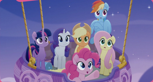 Пони путешествуют на воздушном шаре