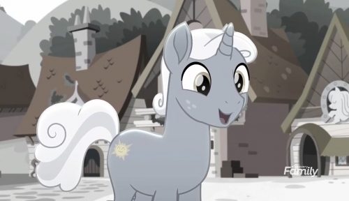 Пони Санни Скайс