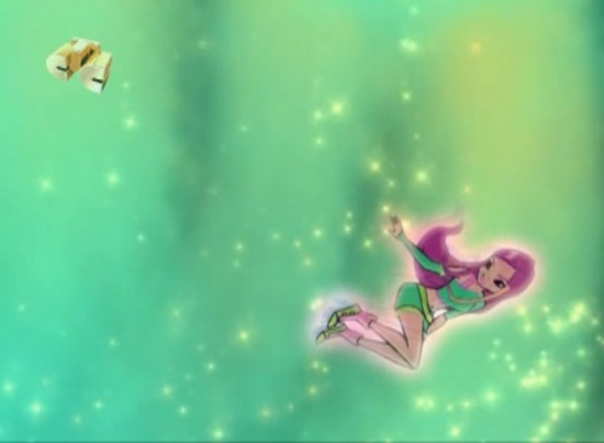 Рокси превращается