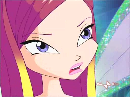 Рокси задумывается