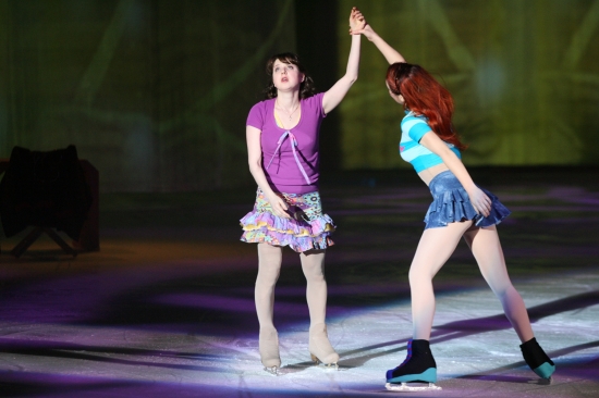 Блум и Каролина