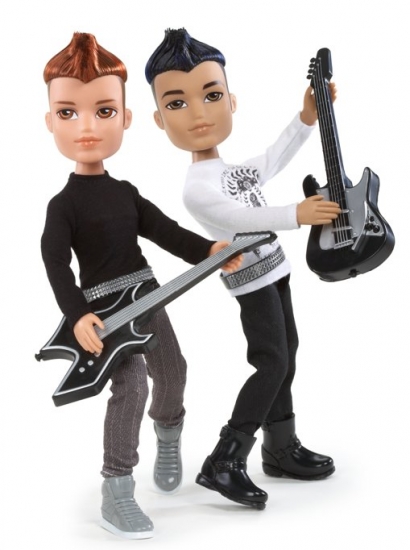 Парни Братц с гитарами