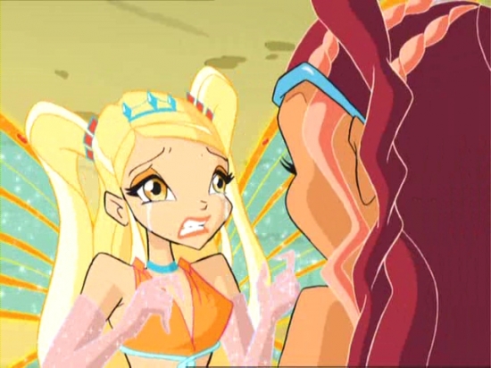 Стелла плачет