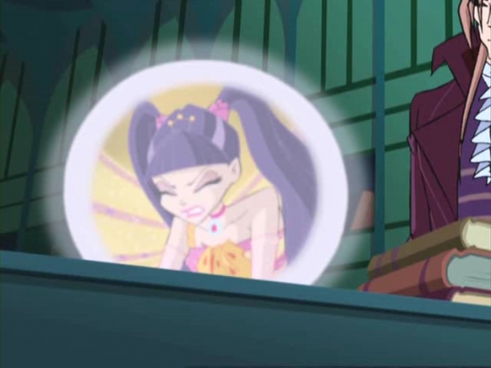 Валтор наблюдает