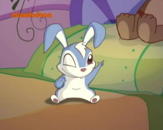 Кико подмегнул