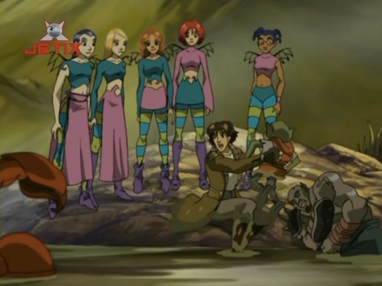 кадр из 24 серии 1 сезона чародеек