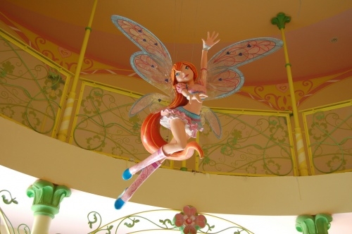 кукла блум под купалом алфеи