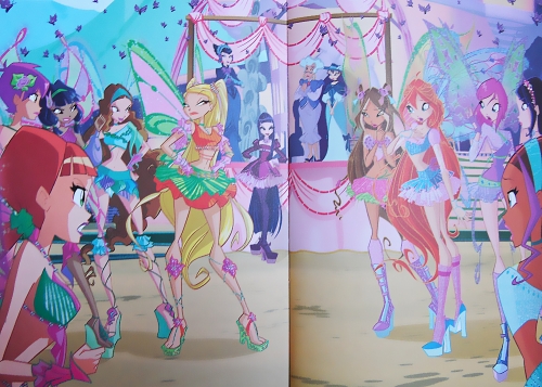 Винкс, группа девушек в их софиксе....