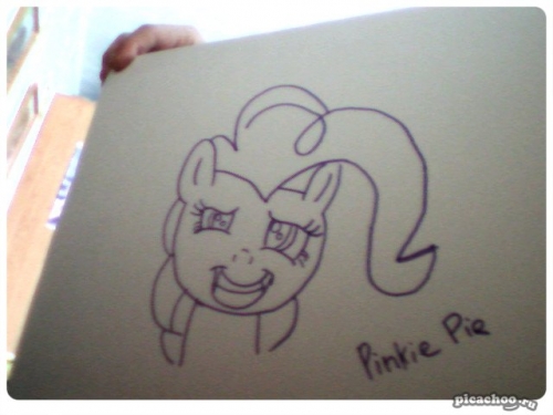 Пинки Пай (с веб-камеры)