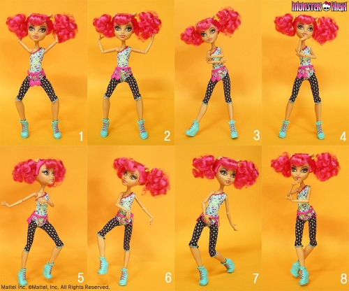 Танец с куклой Хоулин Вульф