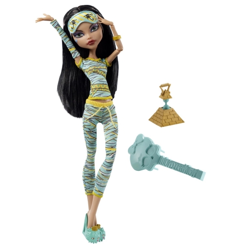 Cleo de Nile Dead tired