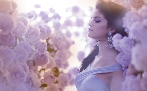 Нежная Селена