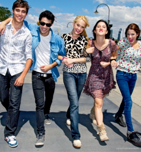 Главные герои