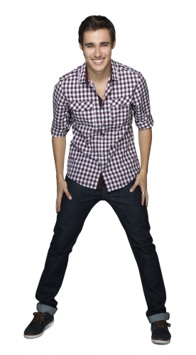 Виолетта 2 сезон Леон