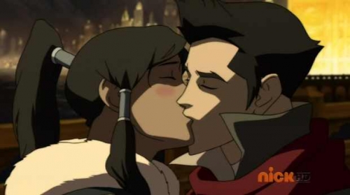 Поцелуй Корры и Мако