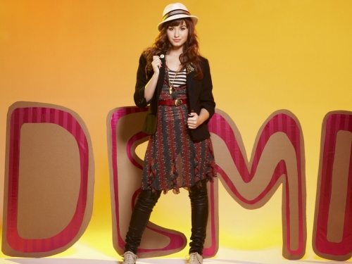 Demi Lovato обои