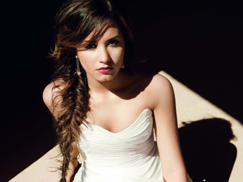 Деми Ловато обои на рабочий стол