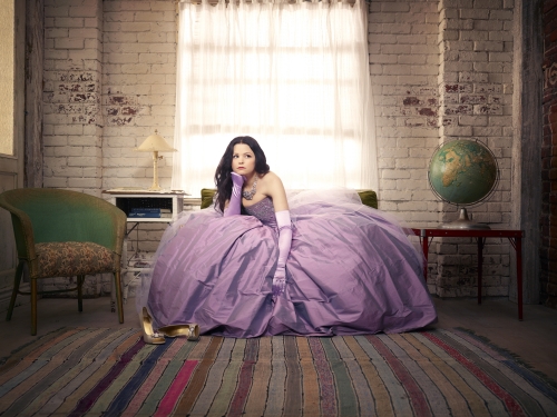 Белоснежка в пышном платье