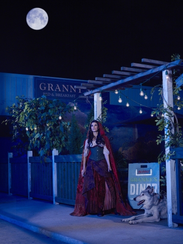 Красивая Красная Шапочка Однажды в Сказке