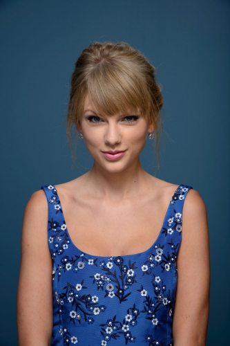 Тейлор Свифт One Chance фото