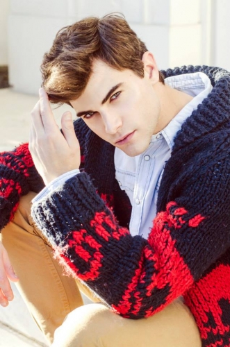 Красавец Диего Домингес