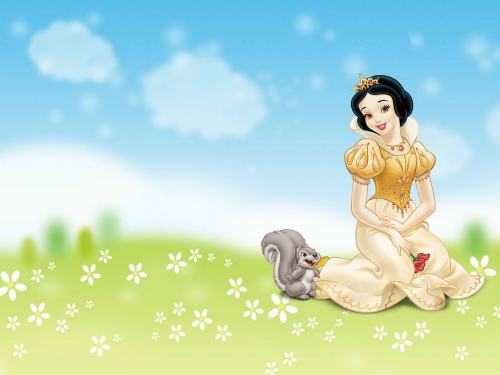 Белоснежка с белочкой