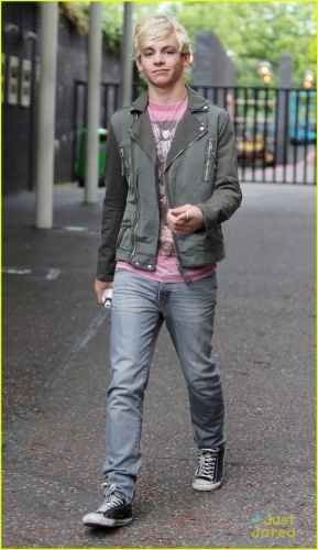 Ross Lynch
