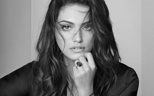 Phoebe Tonkin