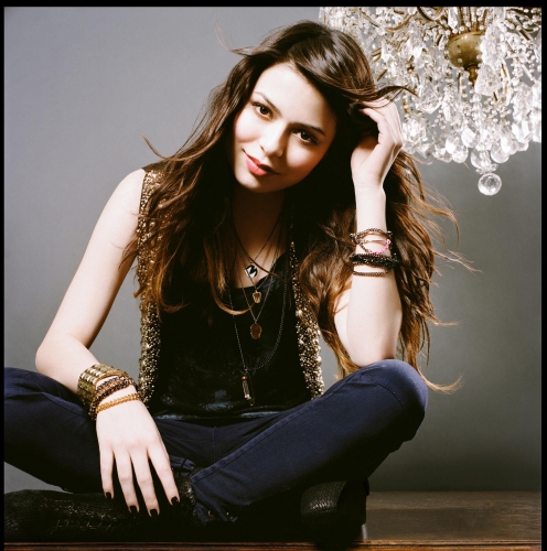 Миранда Косгроув фотография