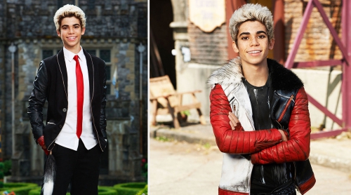 Наследники Карлос в разных нарядах