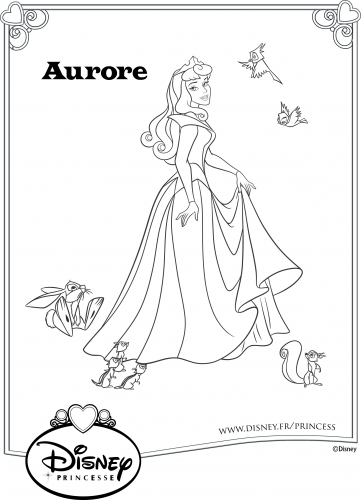 Раскраска Спящая Красавица в бальном платье и короне, с лесными друзьями