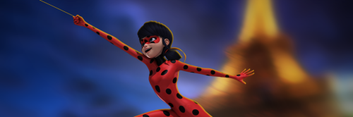 Леди Баг на фоне Эйфеловой Башни