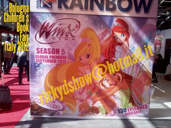 Официальное изображение Винкс Сиреникс: Блум, Стелла, Флора