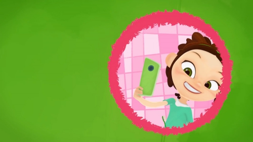 Сказочный Патруль Маша делает селфи