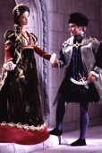 Барби и Кен в образах Ромео и Джульетты