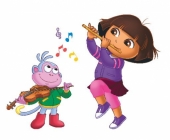 Даша и Башмачок играют на музыкальных инструментах