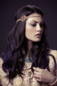 Phoebe Tonkin портрет