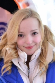 Очаровательная Дав Камерон