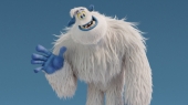 Приветливый герой мультфильма Смолфут- снежный человек Миго