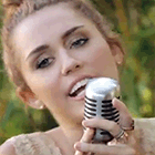 Miley Cyrus - Песни на заднем дворе - "Jolene"