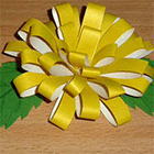 Поделки: Хризантемы из бумаги