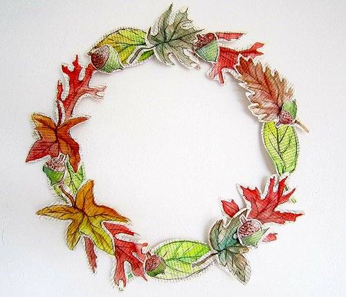 Поделки: украшение на стену в стиле венка из осенних листьев