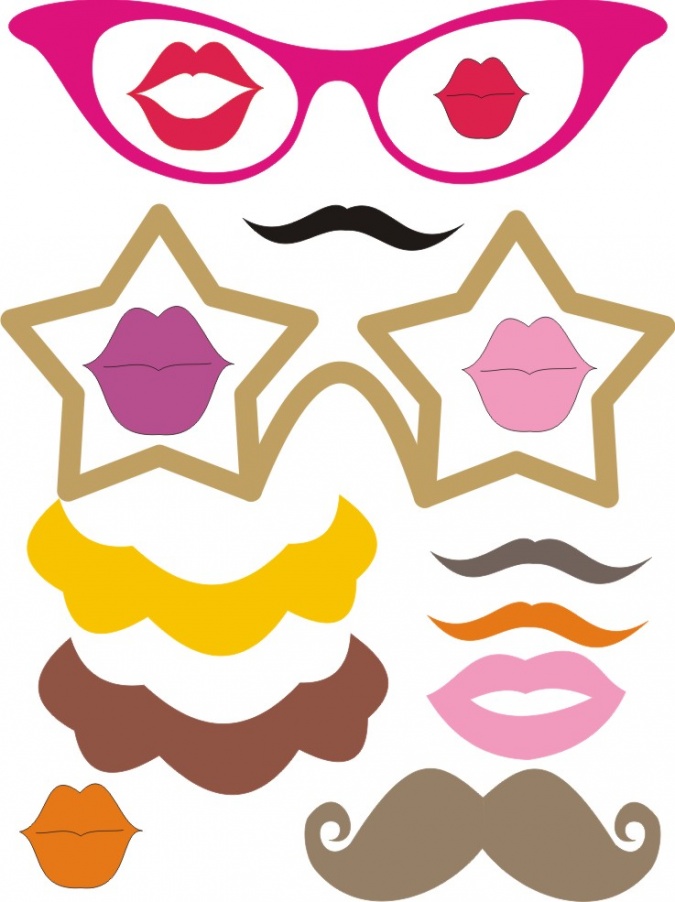 Веселые распечатки на 1 апреля: усы, губы и очки