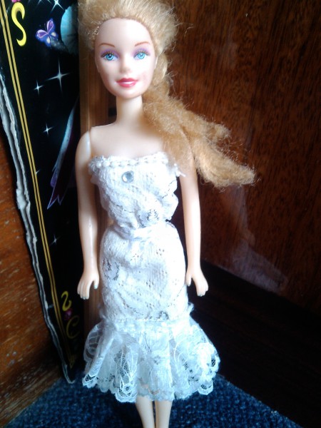 Поделки: Платье для Барби своими руками