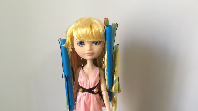 Куклы Эвер Афтер Хай: Завиваем локоны Блонди
