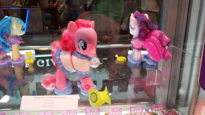 Пони (Дружба это Чудо): Панель Hasbro Комик Кон 2015