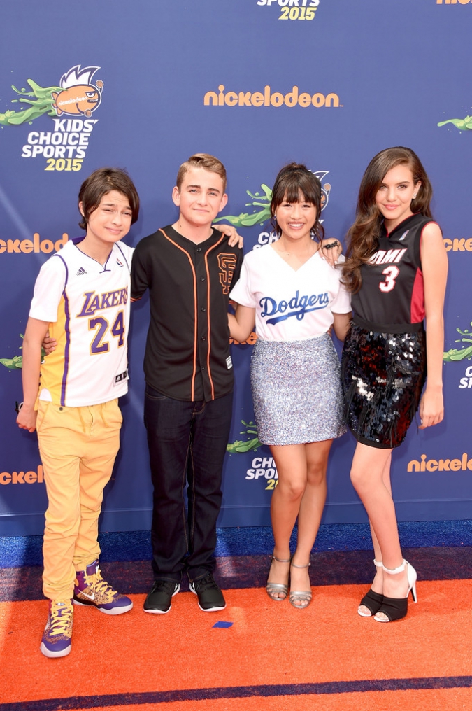 Фотографии звезд с церемонии Kids Choice Sports Awards 2015